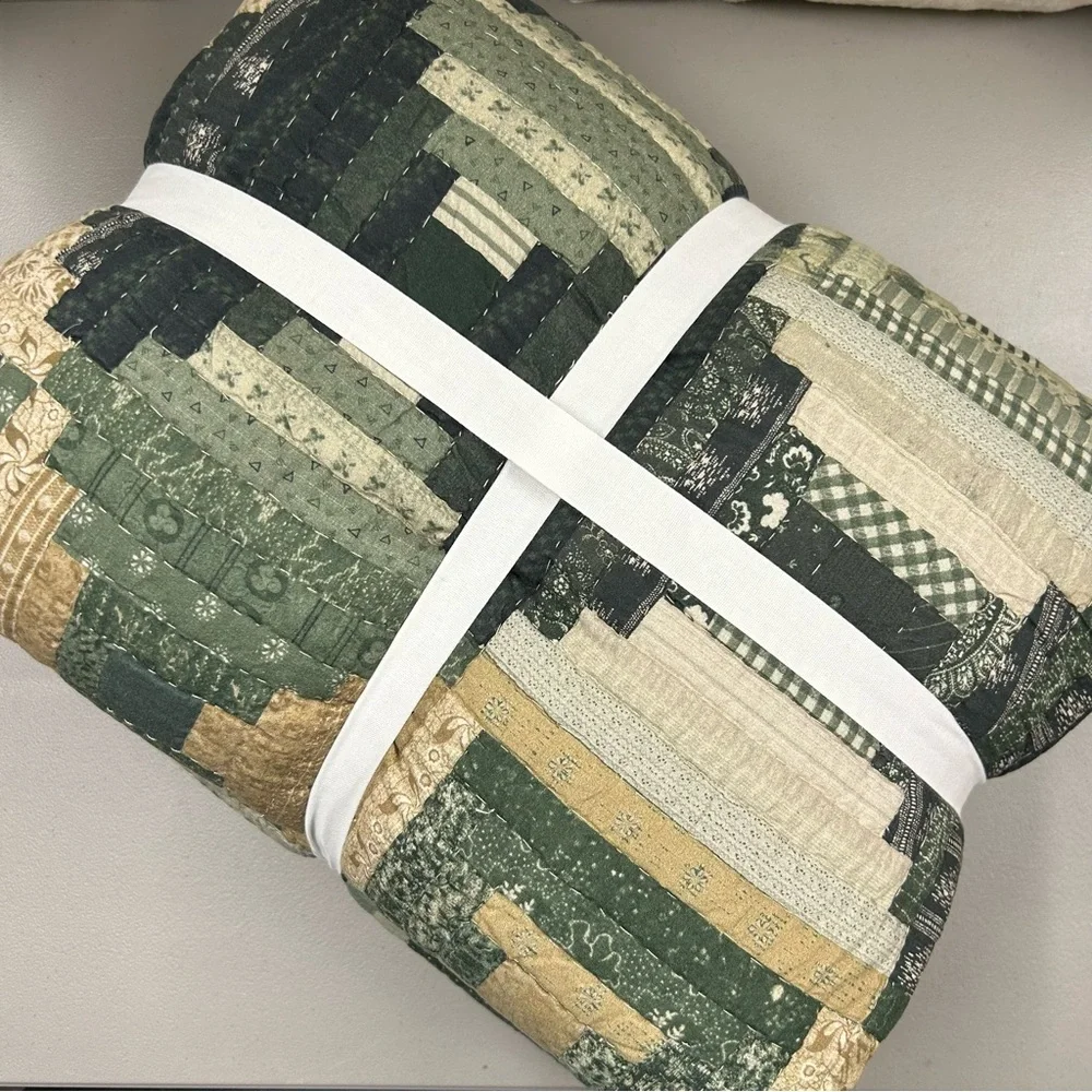 Pottery Barn Jaxson Quilt Patchwork Green Cream Reversible King / California NWT